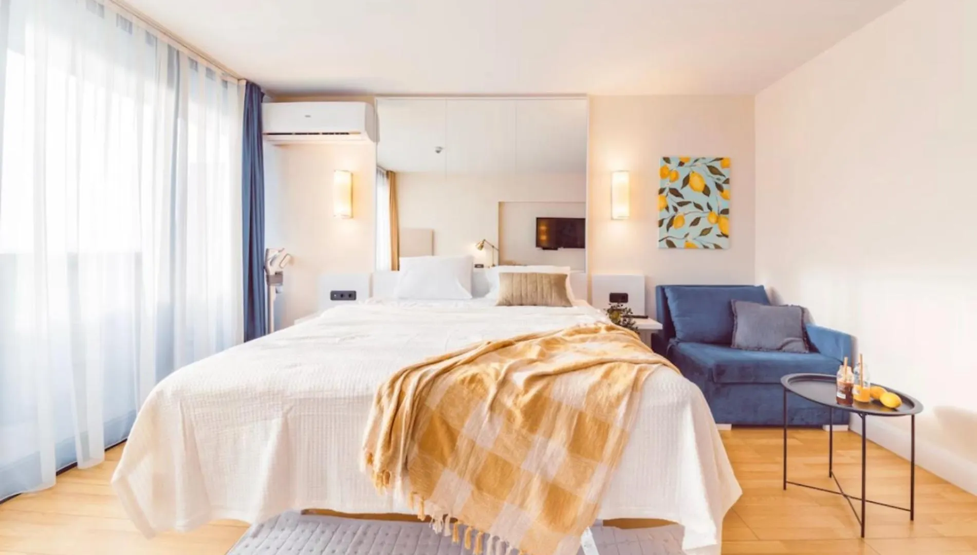 Panorama Suites - City Center & Sea View Batumi 5*,  Georgia